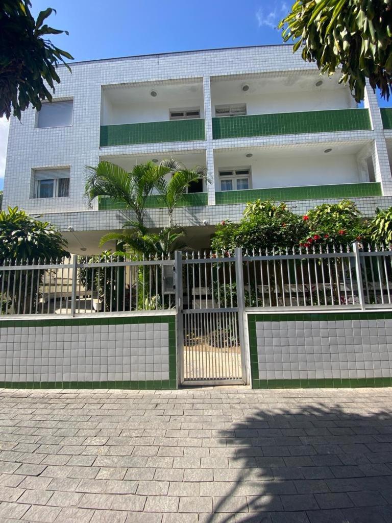 Confortavel Na Praia De Pitangueiras Гуаружа Экстерьер фото